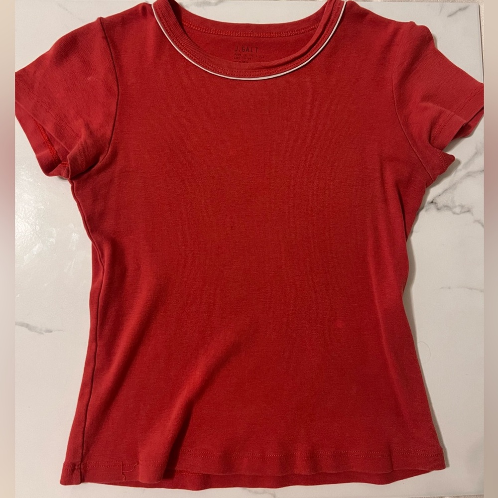 Brandy Melville Baby tee